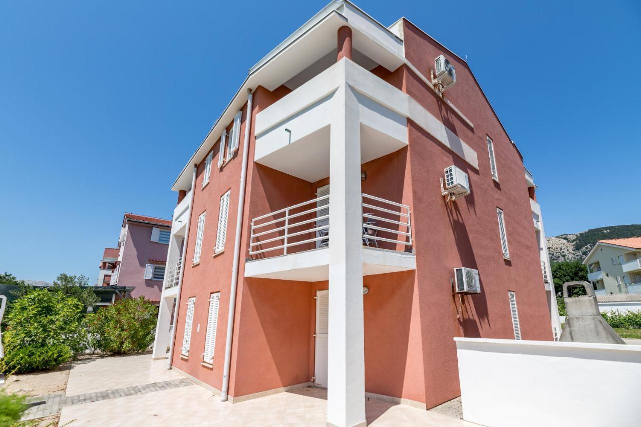 Apartments Melania & Antonia Baška Exteriör bild